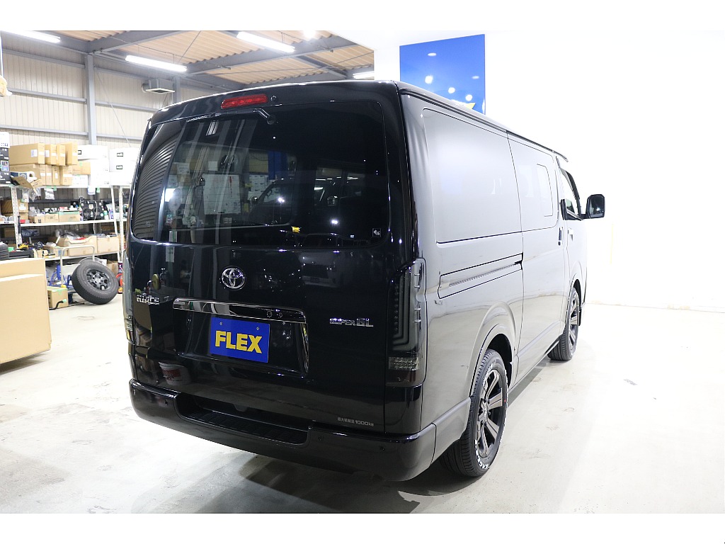 トヨタ ハイエースバン(27枚目)