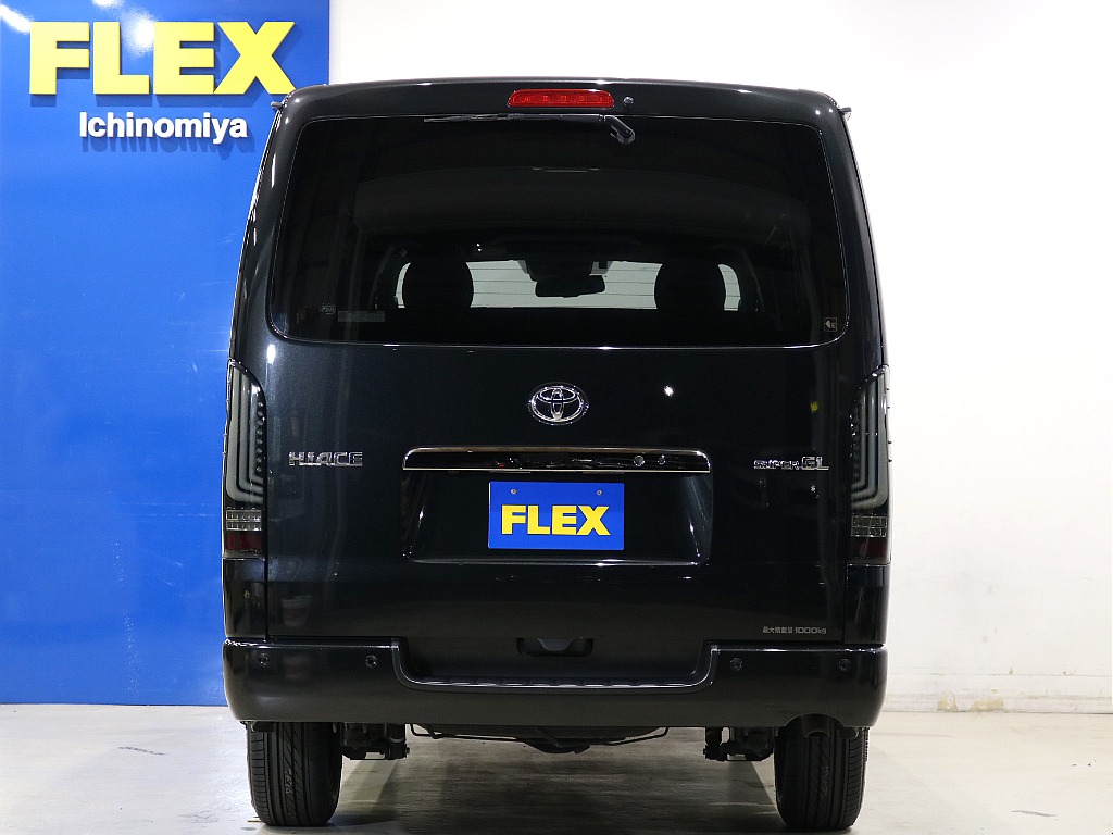 トヨタ ハイエースバン(10枚目)