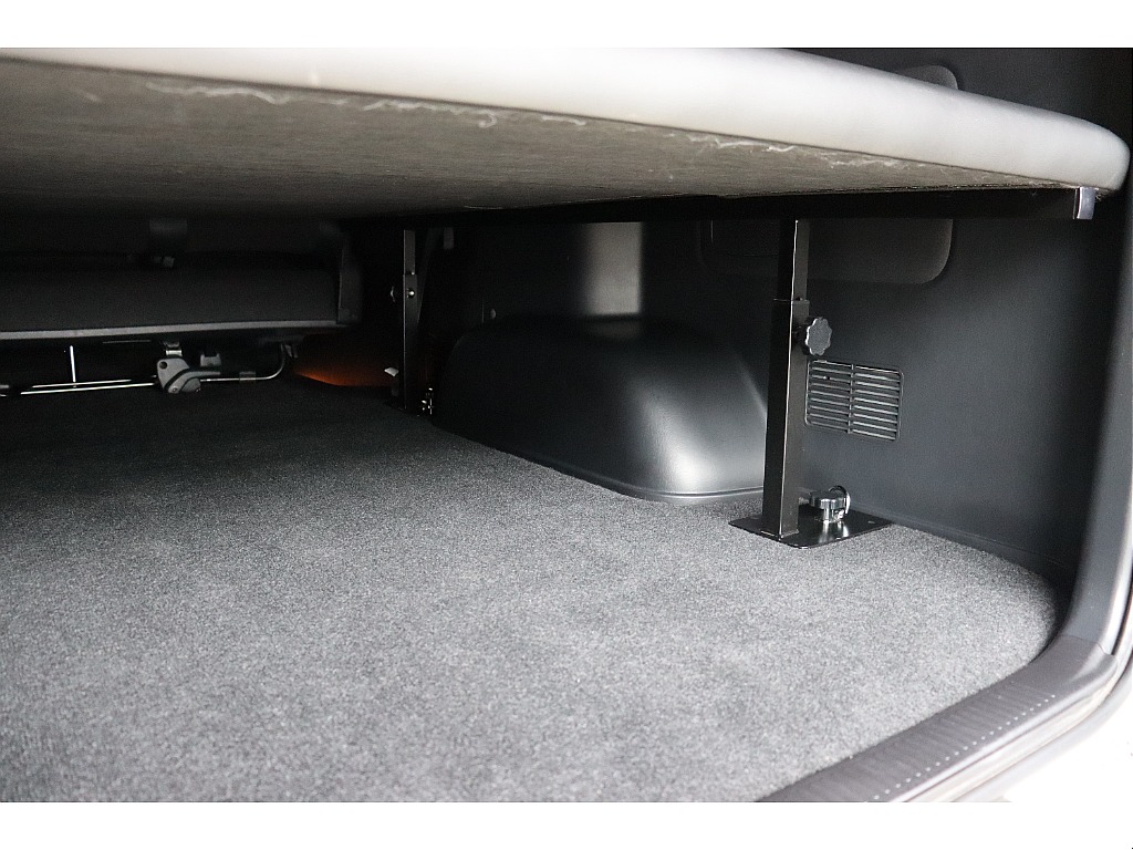 トヨタ ハイエースバン(40枚目)