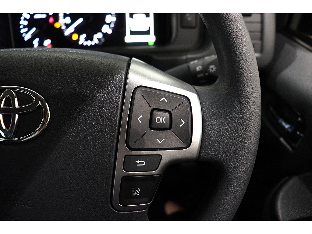 トヨタ ハイエース(35枚目)