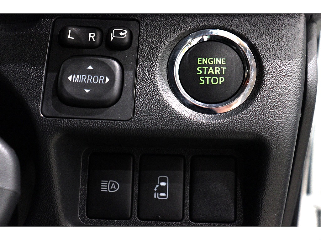 トヨタ ハイエース(37枚目)