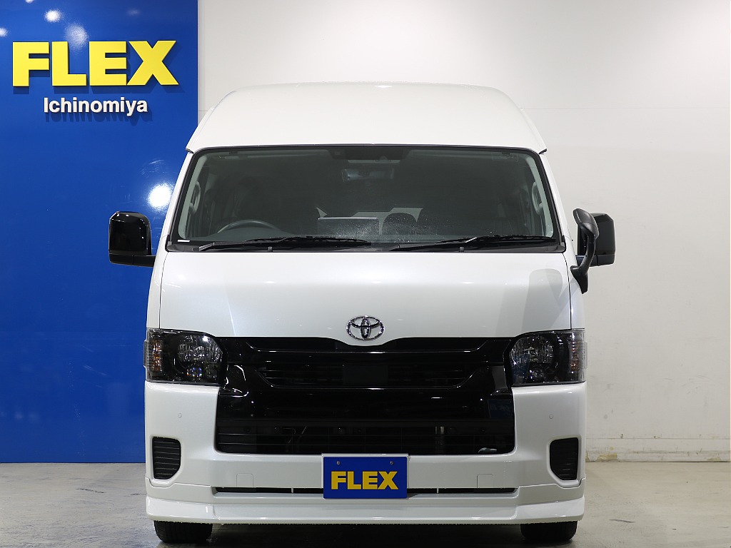 トヨタ ハイエース(5枚目)