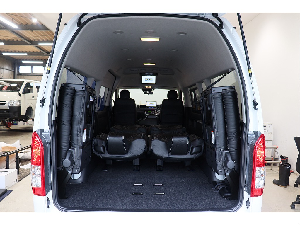 トヨタ ハイエース(43枚目)