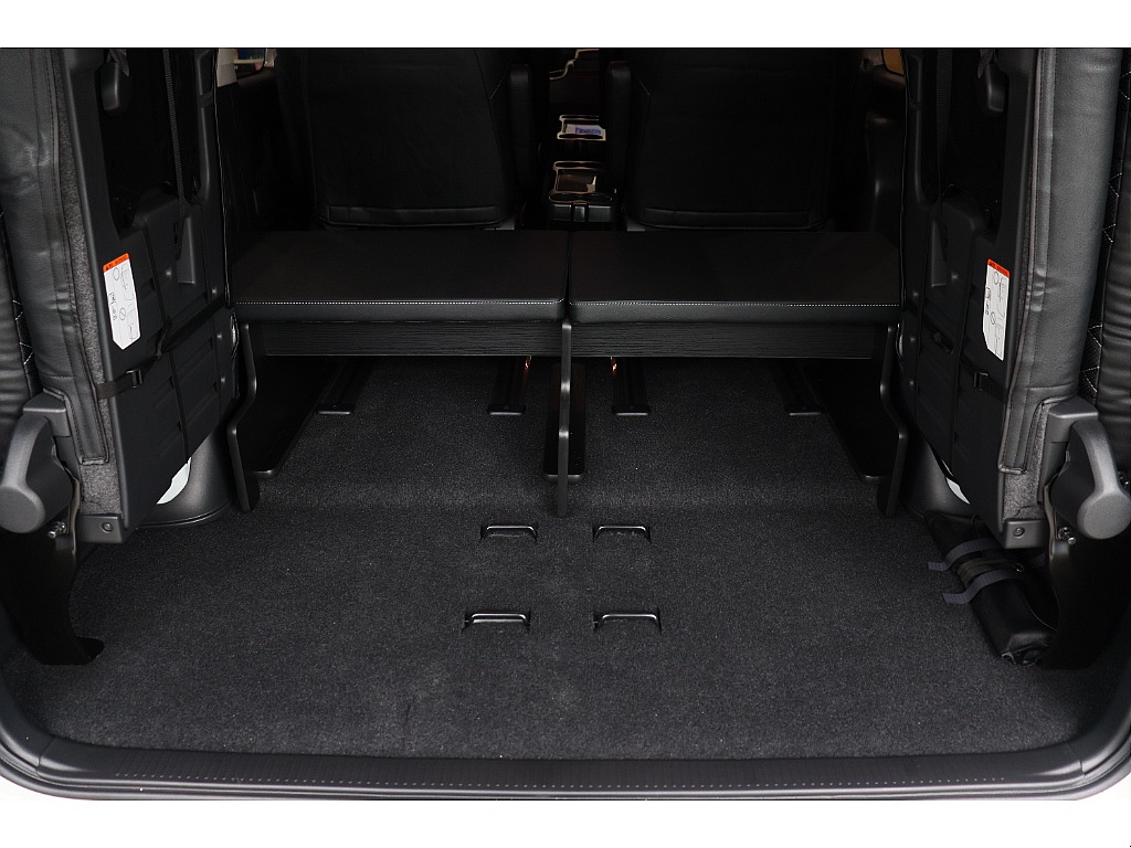 トヨタ ハイエース(49枚目)