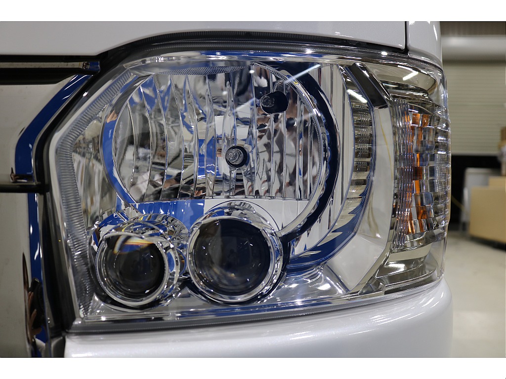 トヨタ ハイエースバン(30枚目)