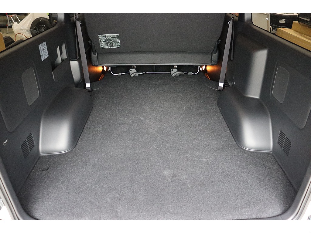 トヨタ ハイエースバン(38枚目)