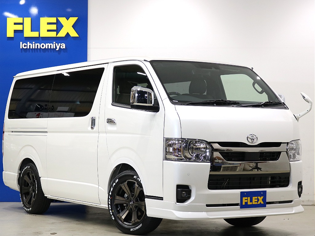 トヨタ ハイエースバン(6枚目)
