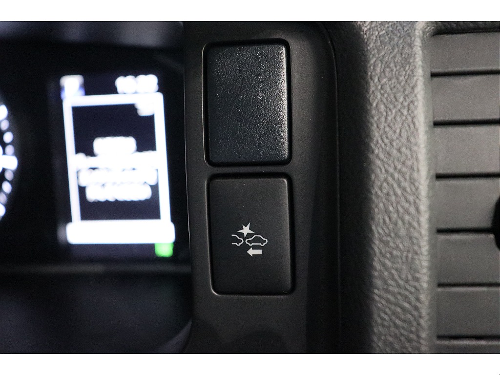 トヨタ ハイエースバン(32枚目)