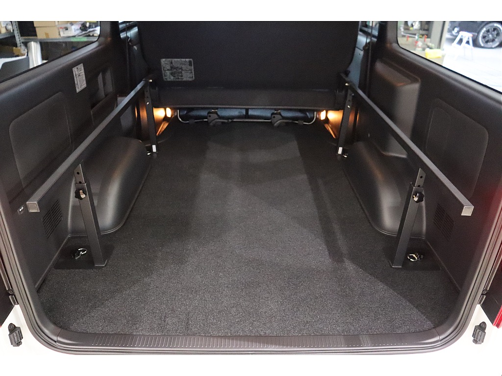 トヨタ ハイエースバン(38枚目)