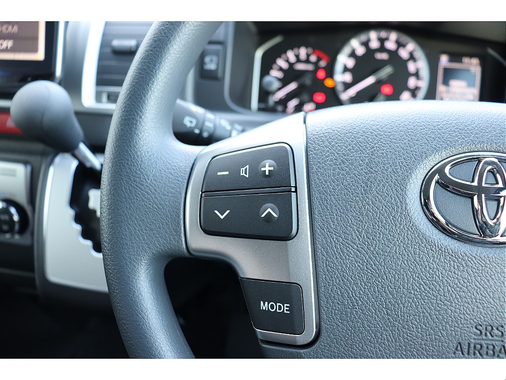 トヨタ ハイエースバン(33枚目)