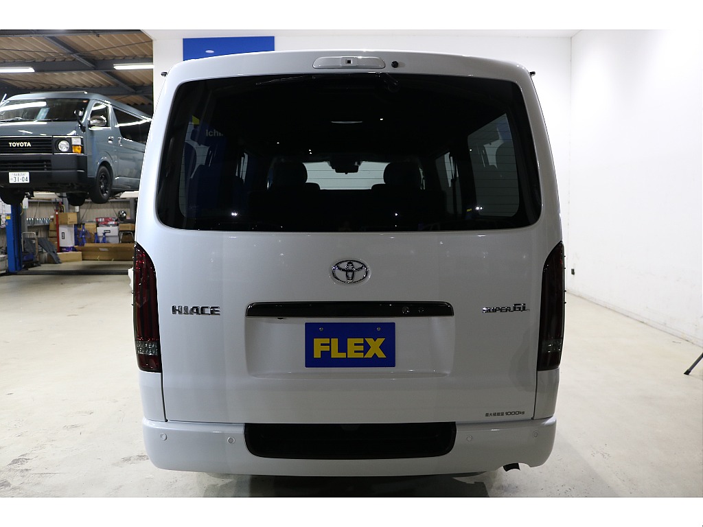 トヨタ ハイエースバン(26枚目)
