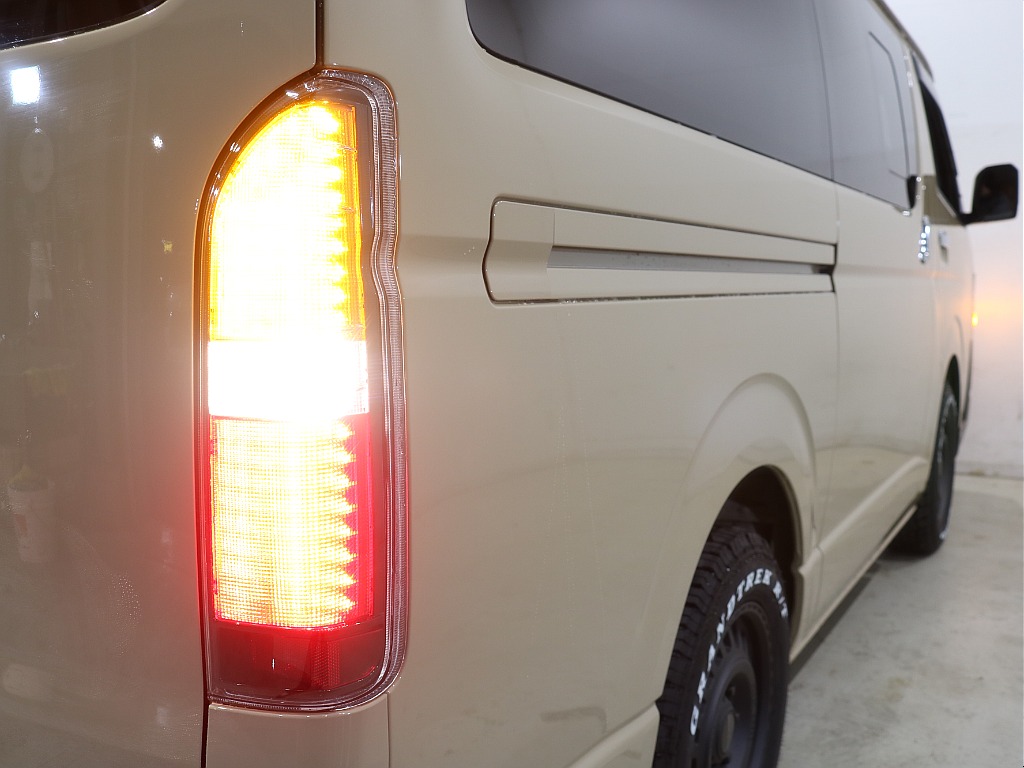 FLEX クラシックLEDテールランプ