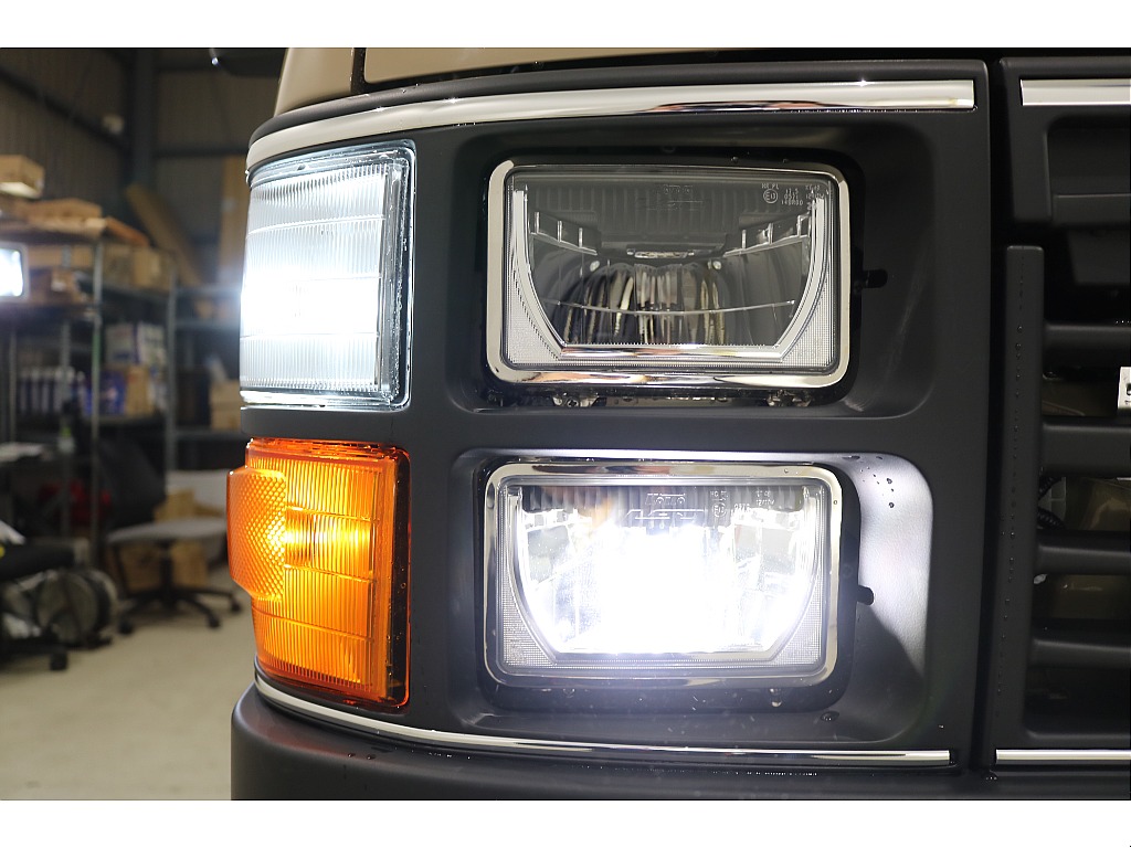 ヘッドライト LEDユニット