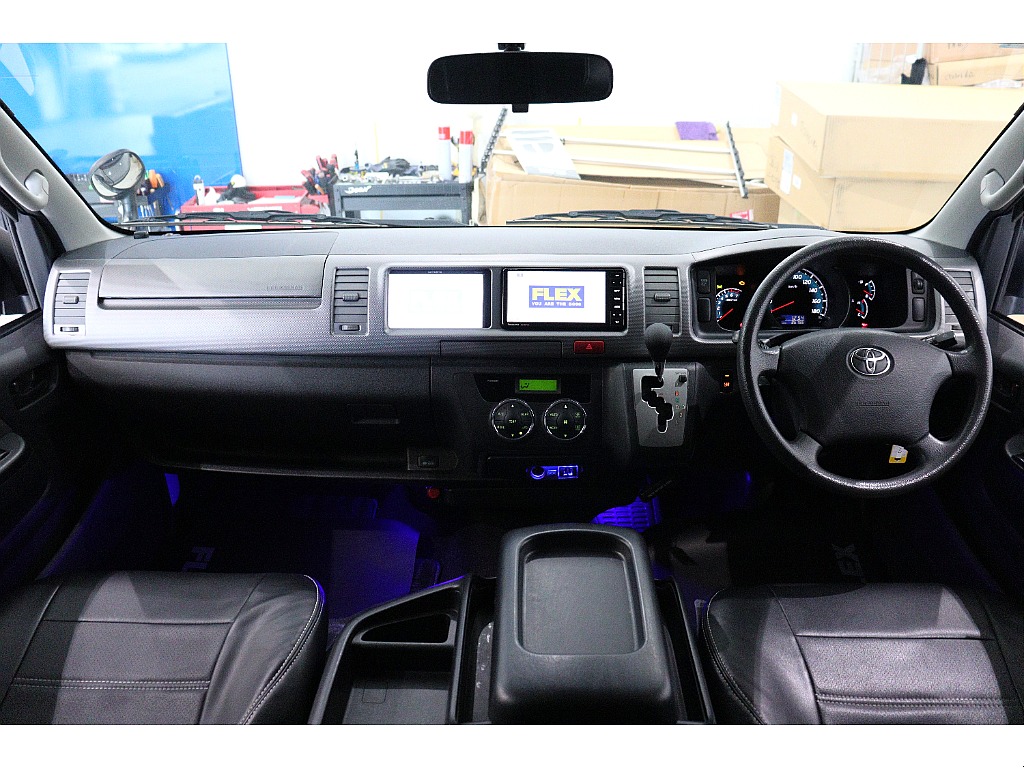 トヨタ ハイエース(12枚目)