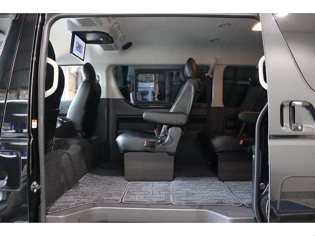 トヨタ ハイエース(18枚目)