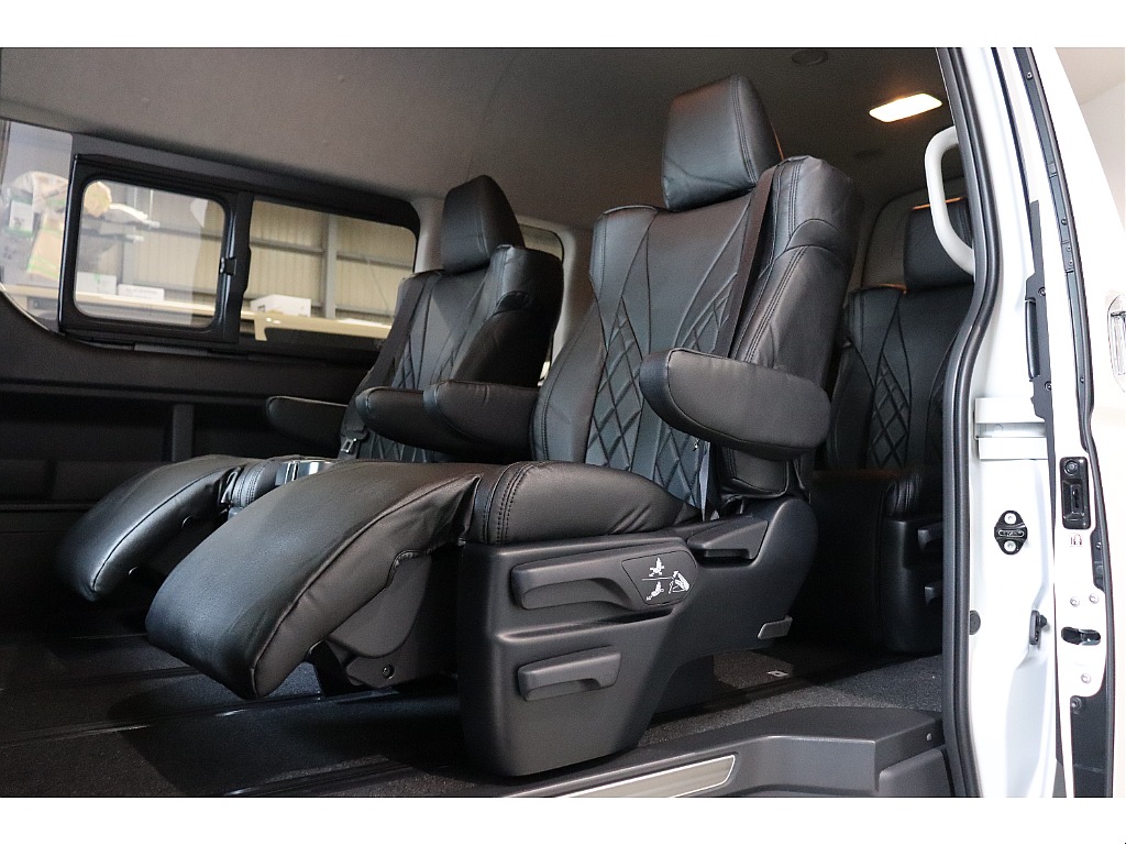 トヨタ ハイエース(18枚目)