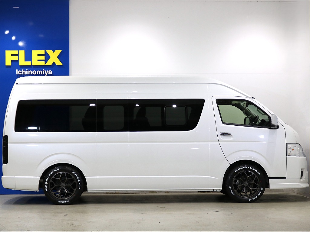 トヨタ ハイエース(8枚目)