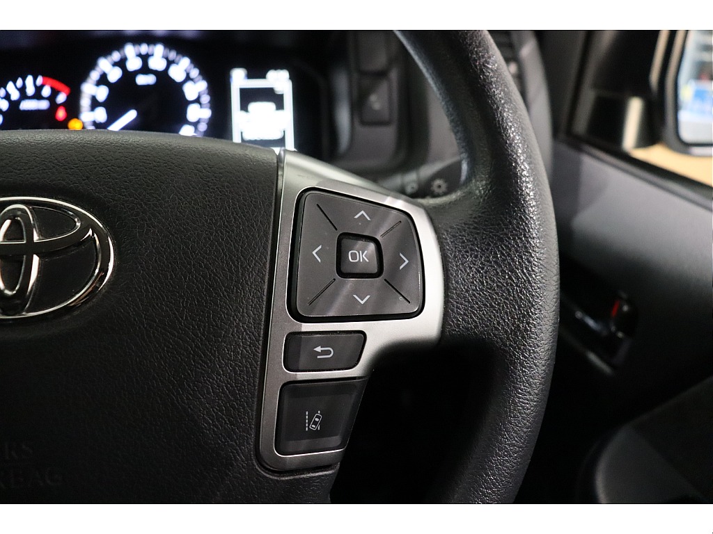 トヨタ ハイエース(42枚目)