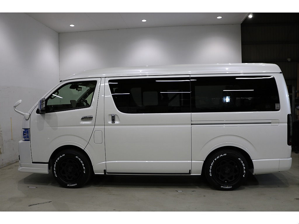 トヨタ ハイエース(23枚目)