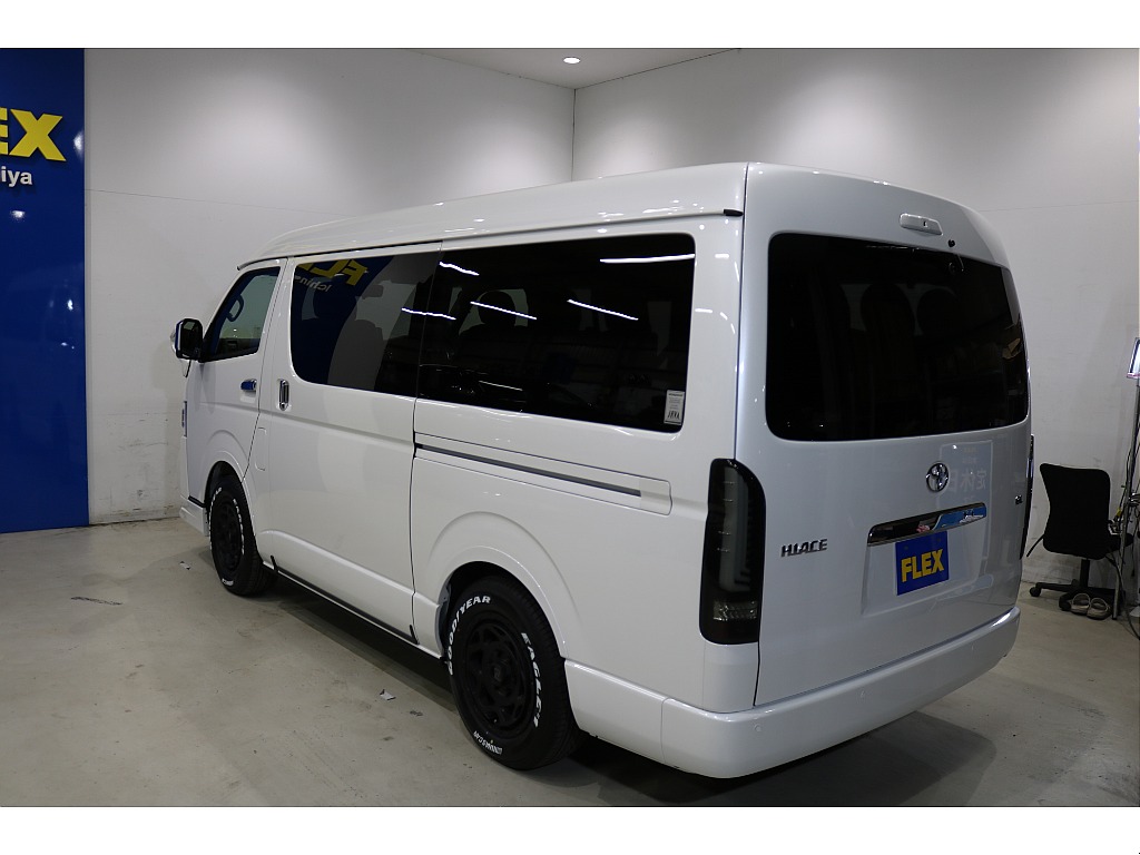 トヨタ ハイエース(24枚目)