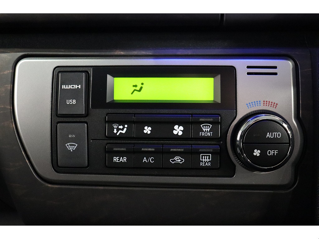 トヨタ ハイエース(39枚目)