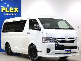 トヨタ ハイエース(4枚目)