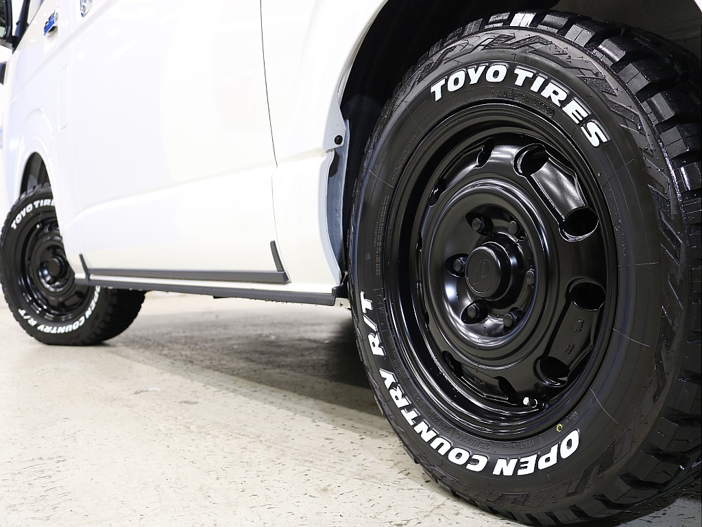 トヨタ ハイエース(32枚目)