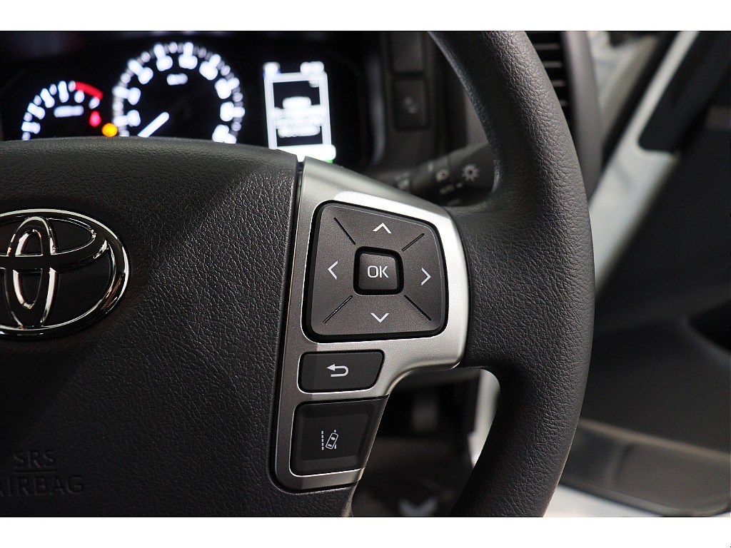 トヨタ ハイエース(9枚目)