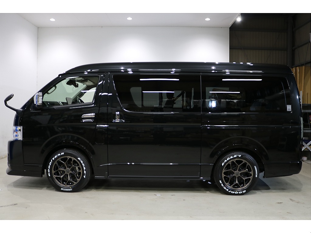 トヨタ ハイエース(24枚目)