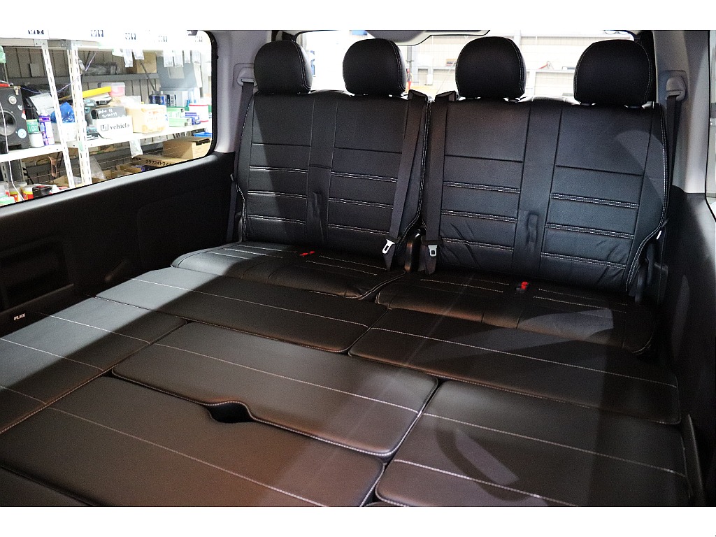 トヨタ ハイエース(34枚目)