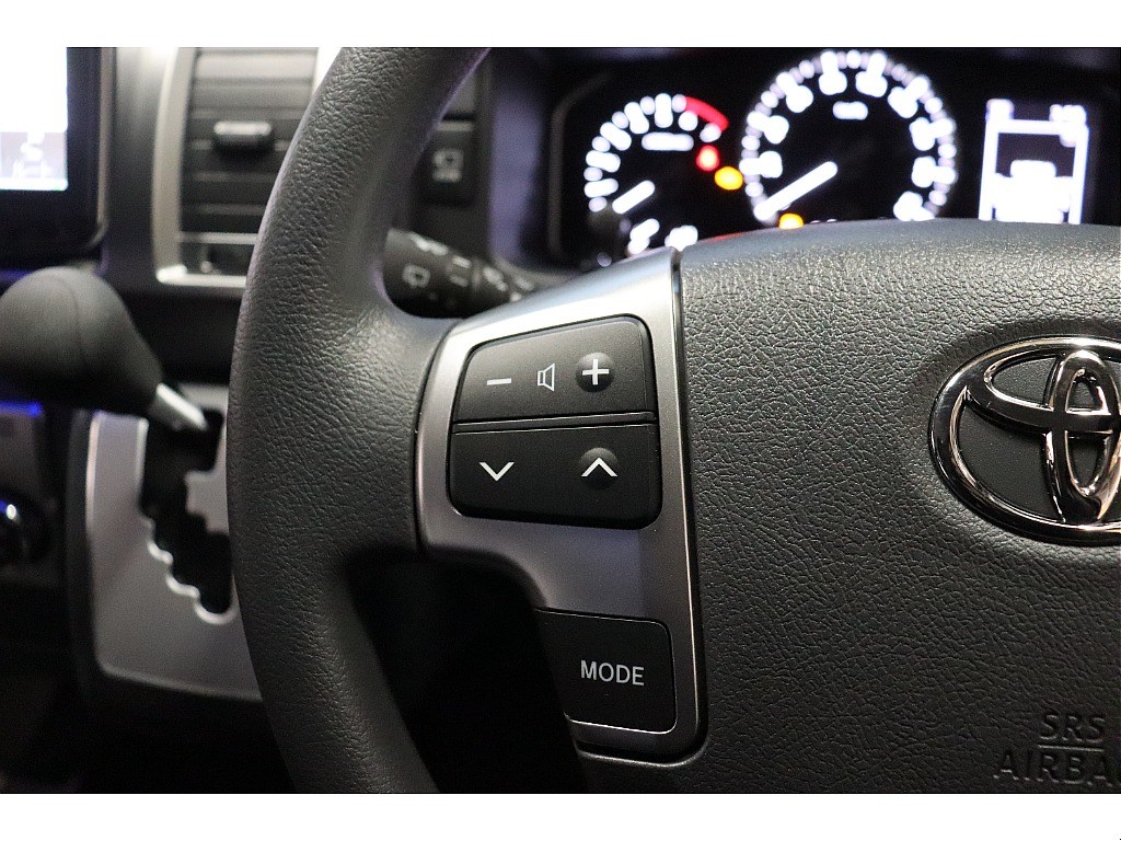 トヨタ ハイエース(38枚目)