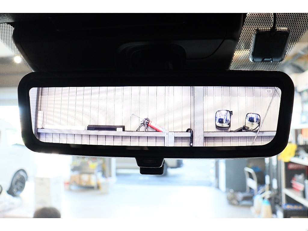 トヨタ ハイエースバン(15枚目)