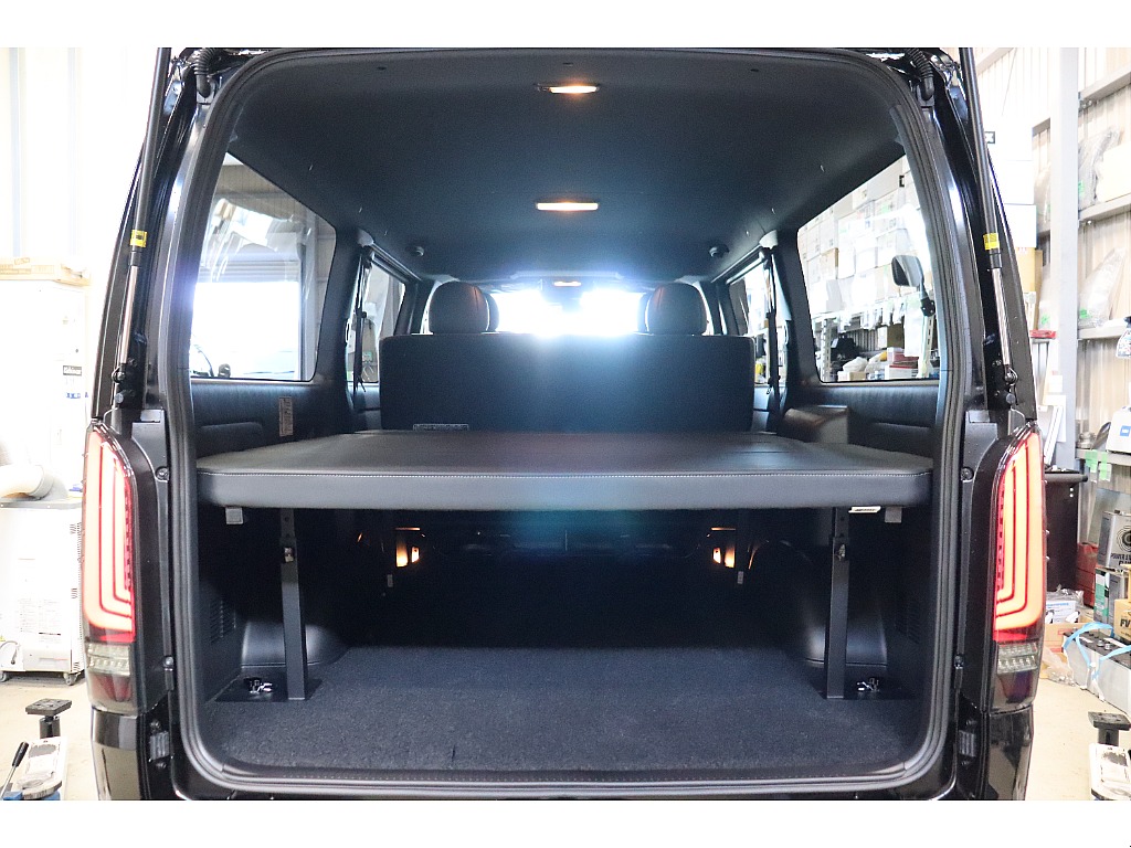 トヨタ ハイエースバン(28枚目)