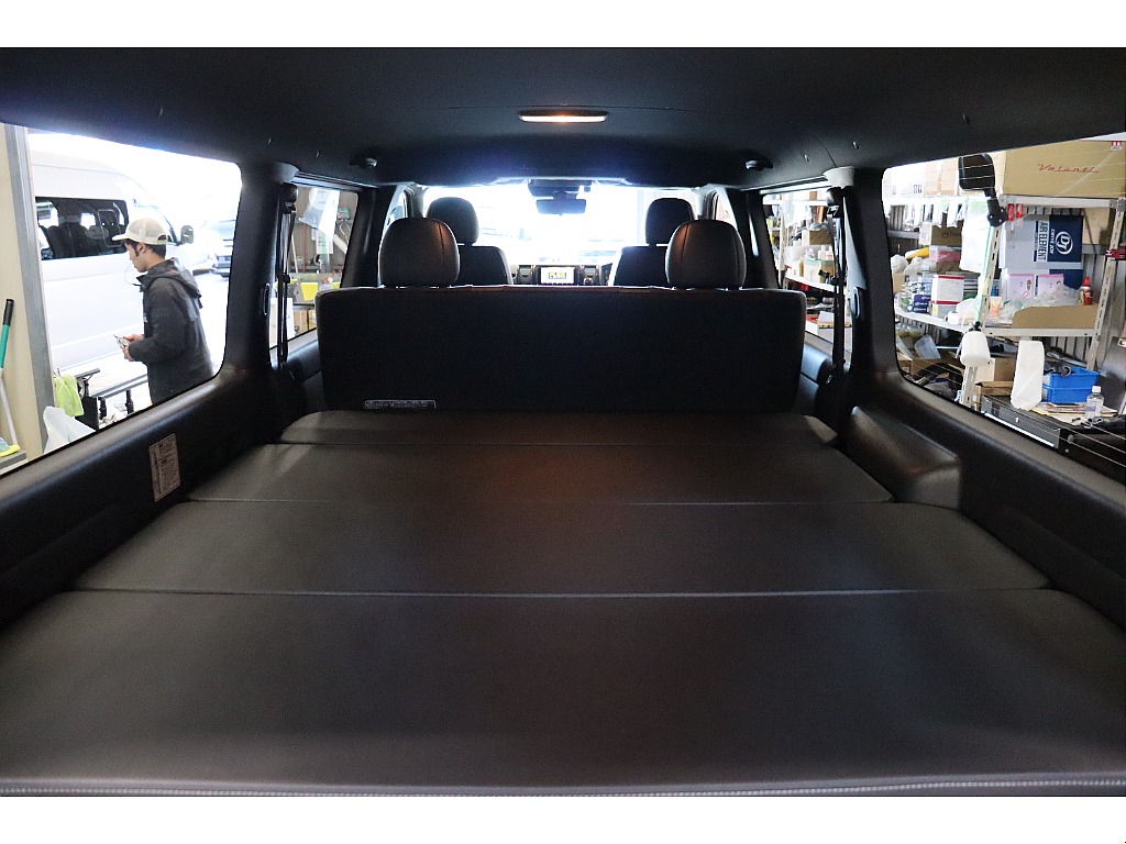 トヨタ ハイエースバン(35枚目)