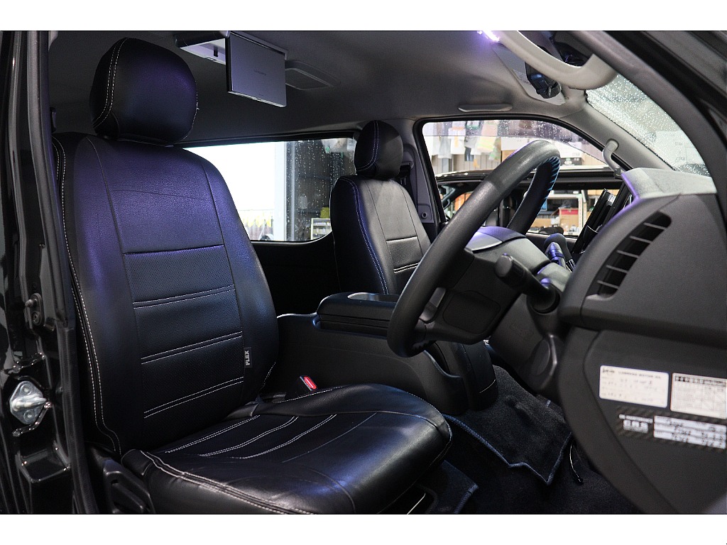 トヨタ ハイエース(14枚目)