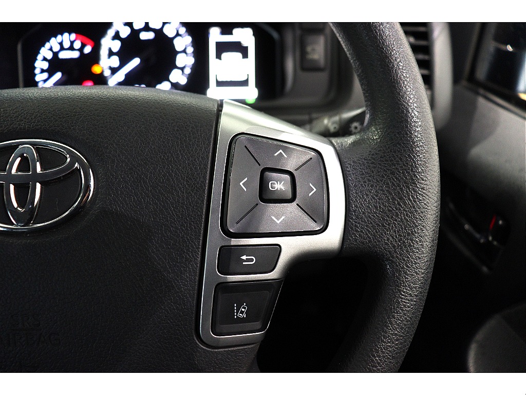 トヨタ ハイエース(32枚目)