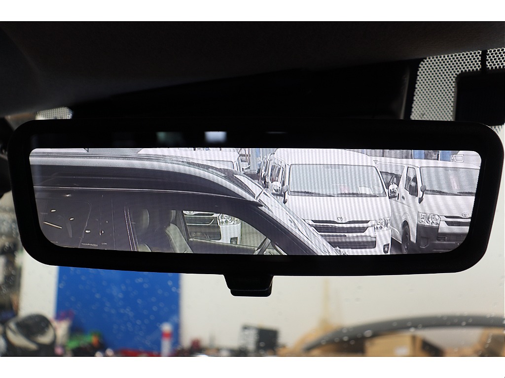 トヨタ ハイエース(38枚目)