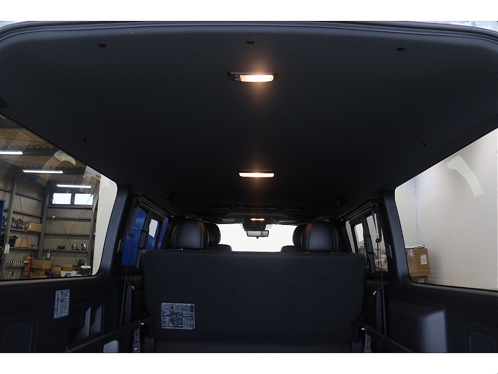 トヨタ ハイエースバン(17枚目)