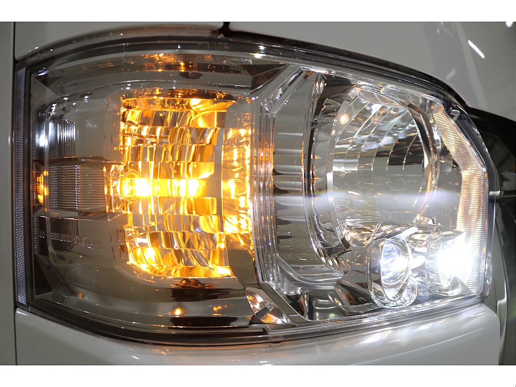 トヨタ ハイエースバン(48枚目)