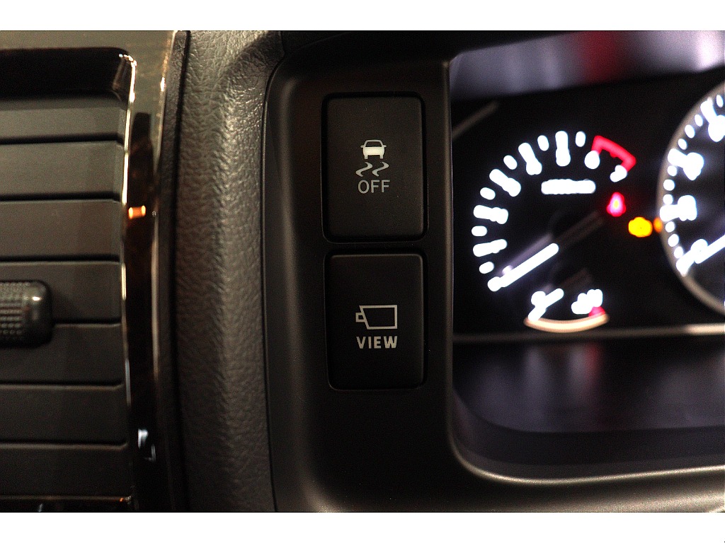 トヨタ ハイエースバン(6枚目)