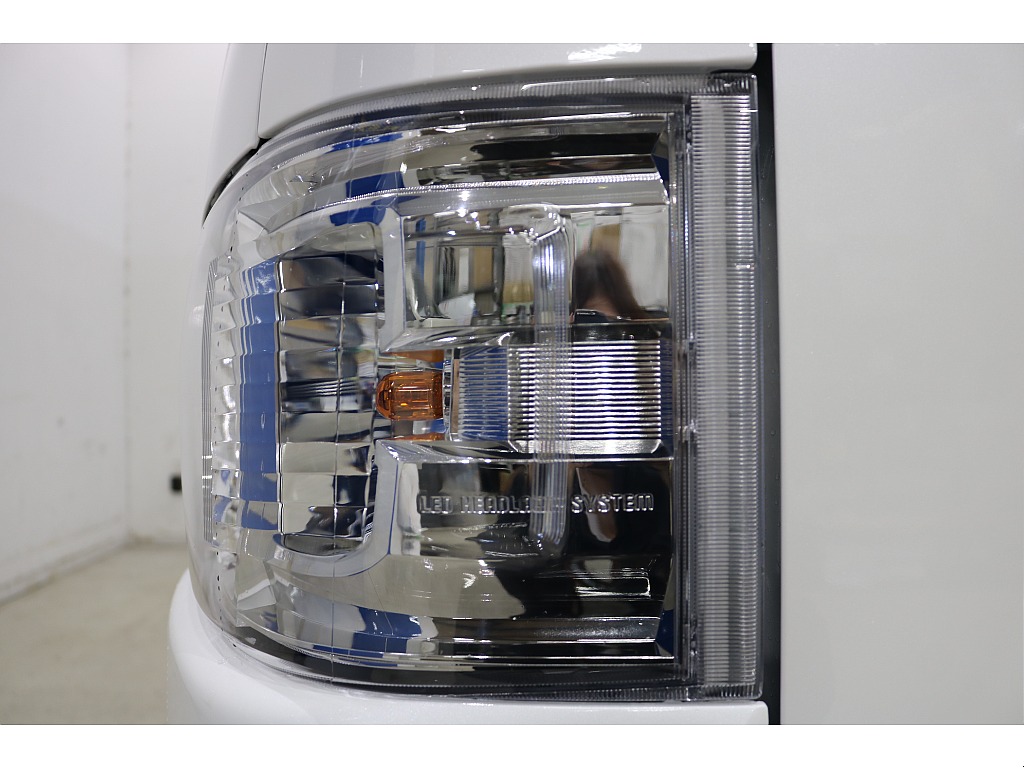 トヨタ ハイエースバン(52枚目)