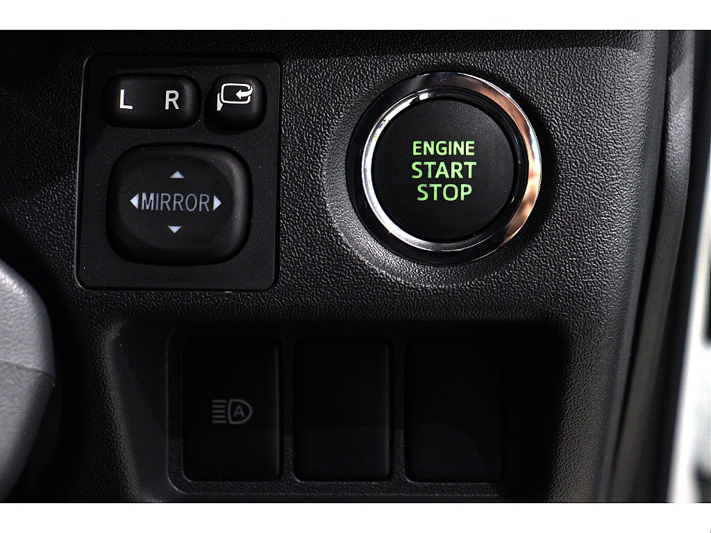 トヨタ ハイエースバン(10枚目)