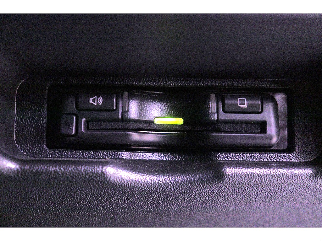 トヨタ ハイエース(24枚目)