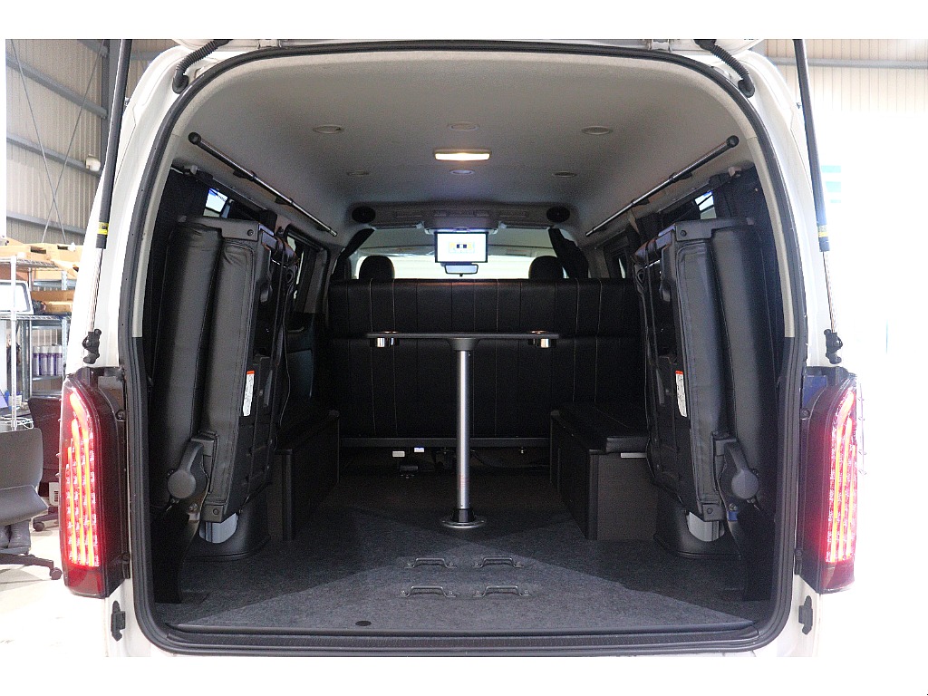 トヨタ ハイエース(30枚目)