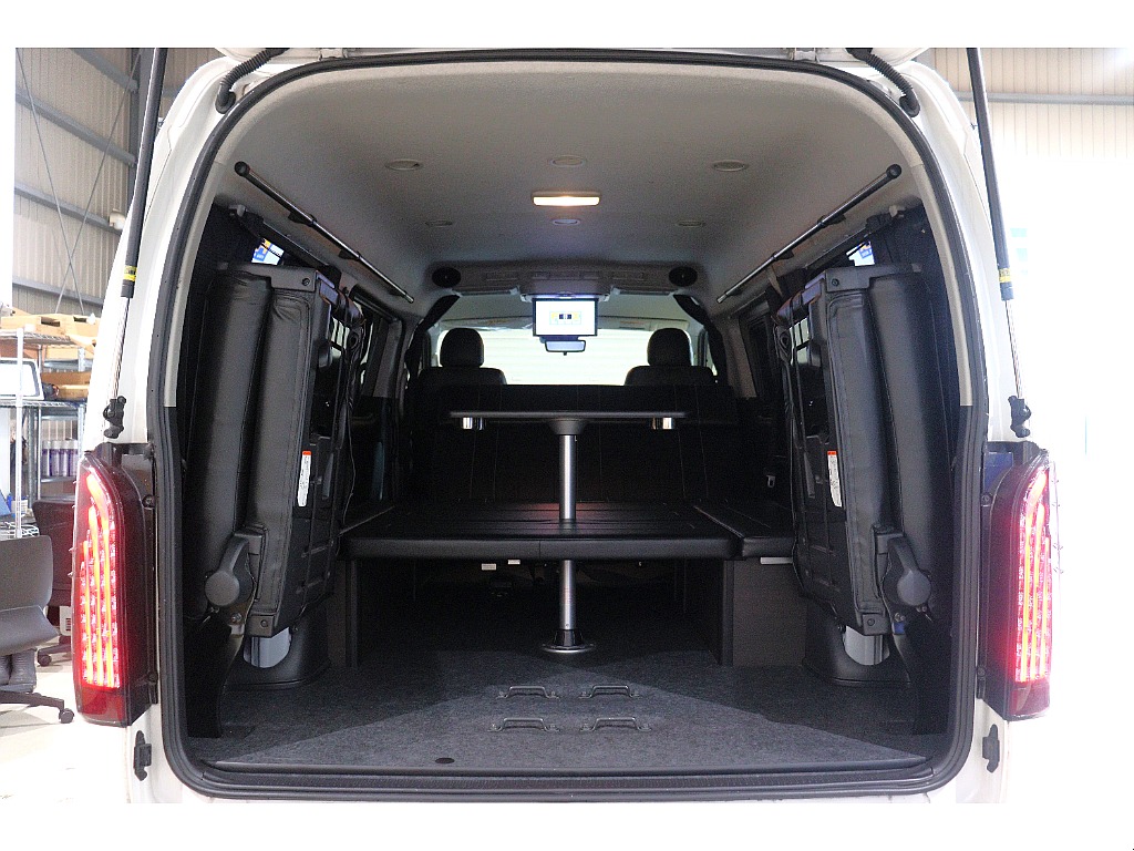 トヨタ ハイエース(31枚目)