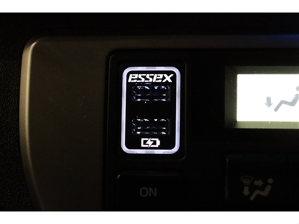 トヨタ ハイエース(14枚目)