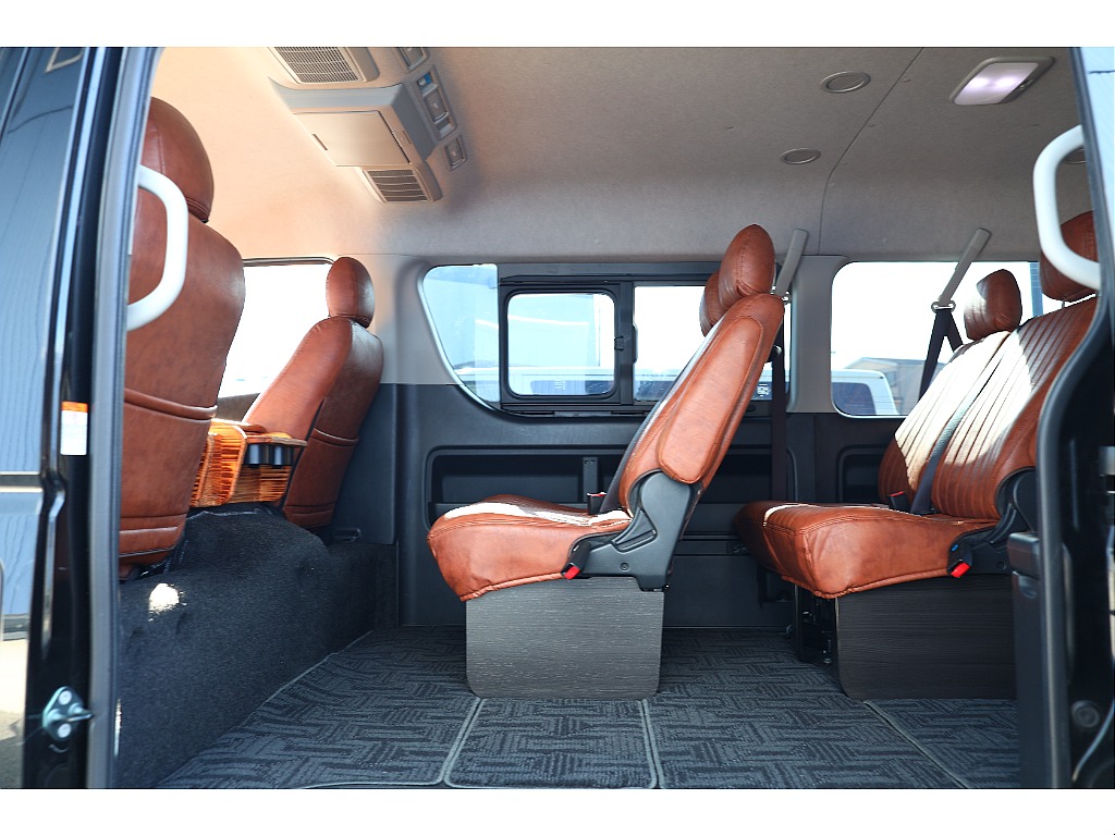 トヨタ ハイエース(12枚目)