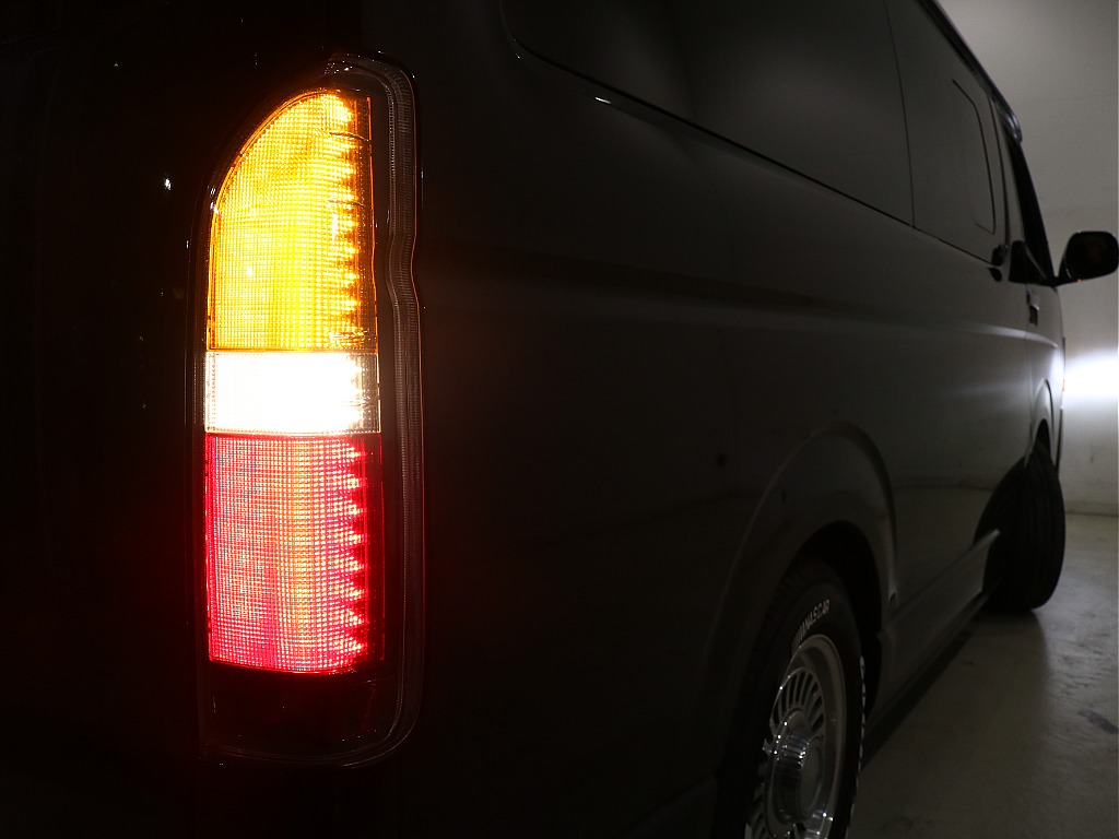 トヨタ ハイエース(24枚目)