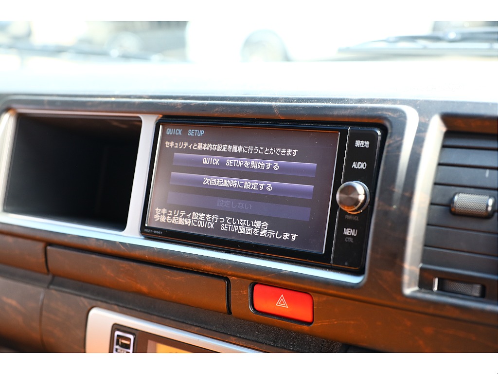 トヨタ ハイエース(9枚目)