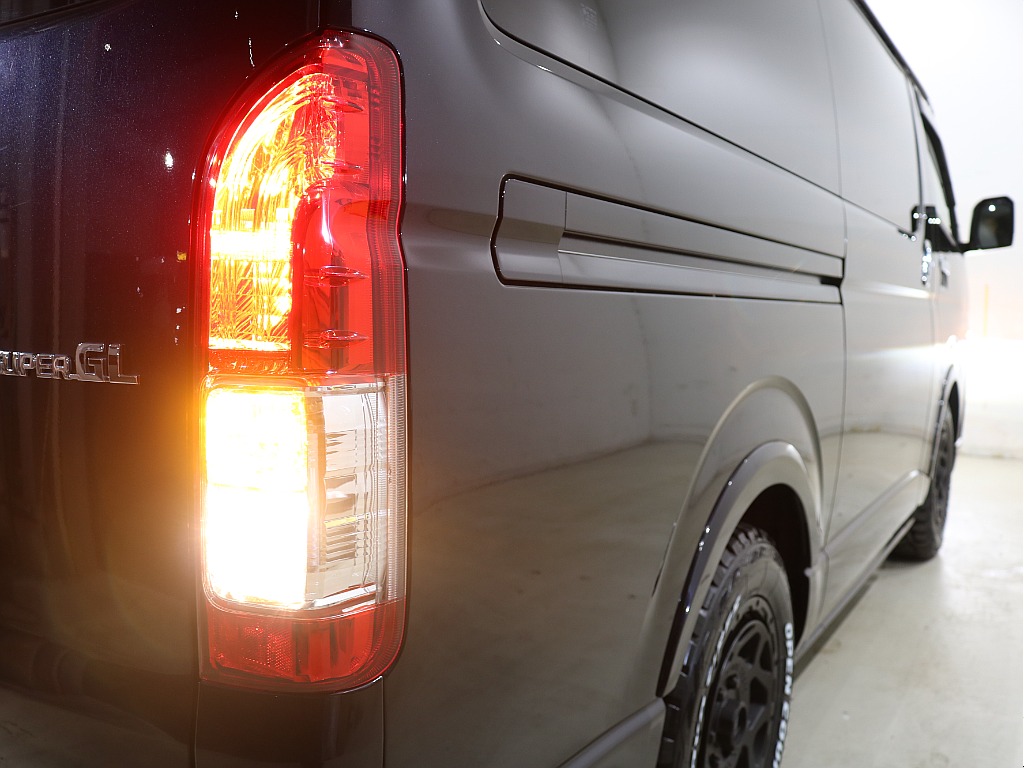 TOYOTA純正テールランプ